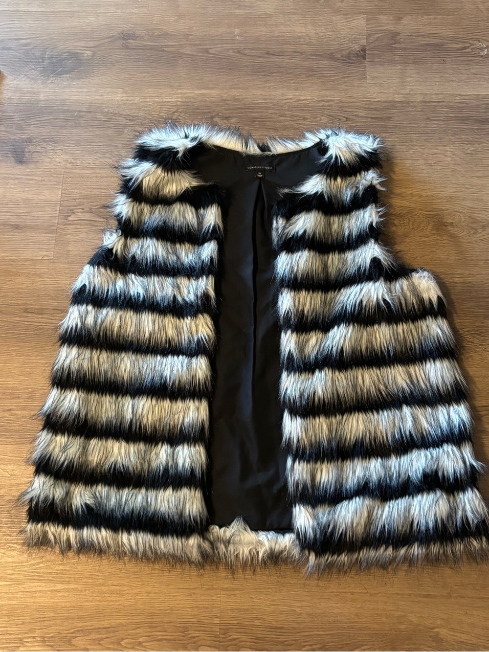 Signature Studio Black & White Faux Fur Striped Vest
